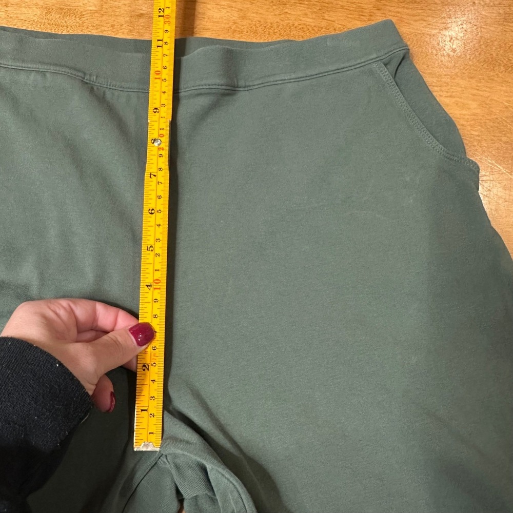 LL Bean Knit Pants Womens M Petite Green Cotton Spandex Cropped Pockets Pull On - Picture 7 of 11